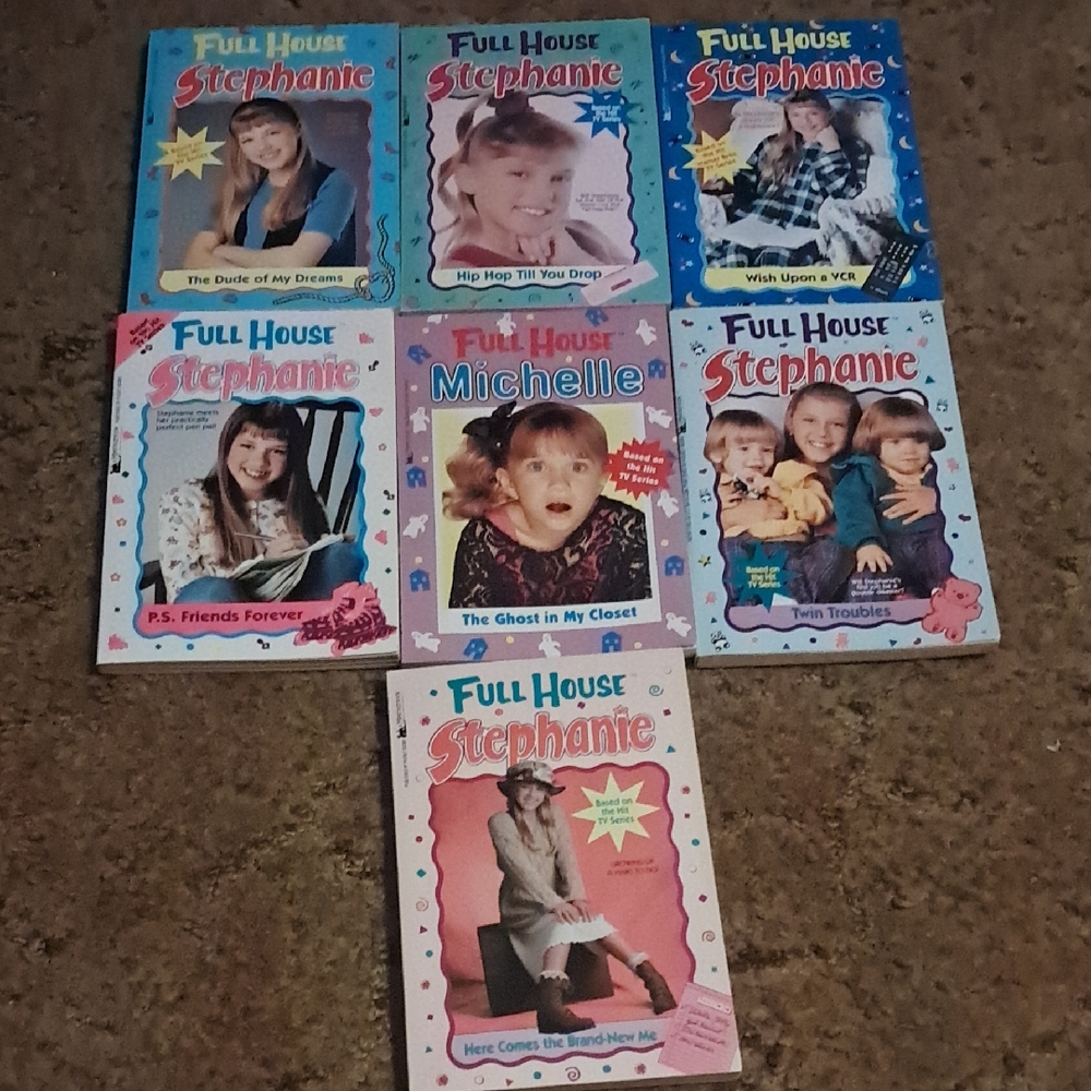 Full House Stephanie & Michelle Paperback Book Lot  Of 7- Pink & Blue Covers